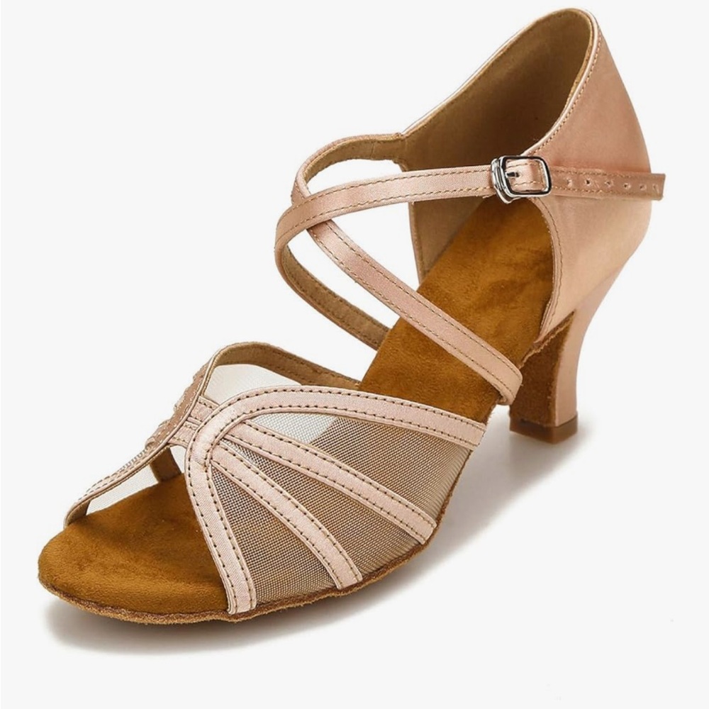 Chic Tan Strappy Heels